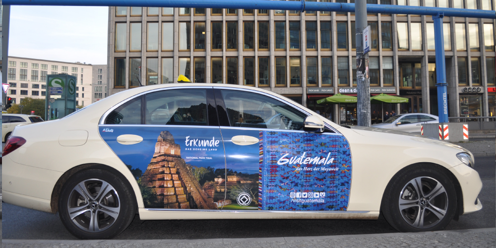 Berliner Taxiwerbung Referenz Guatemala